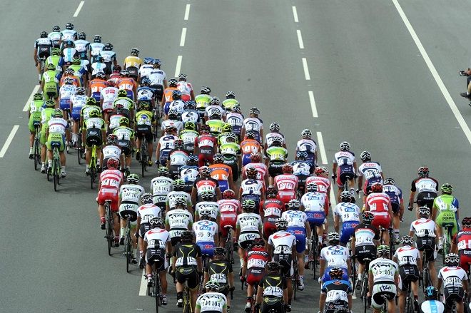cyklistika peloton